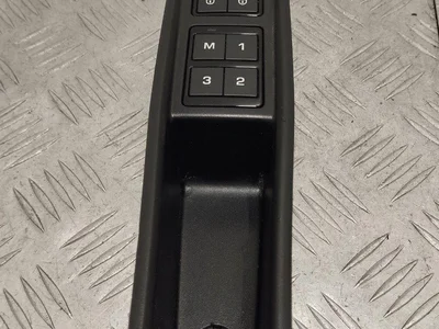 Jaguar GX7314776CC, GX7322635BAW XE (X760) 2017 Interrupteur à mémoire pour le réglage du siège - Image 1