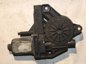 Volvo 977426 XC60 2012 Lango pakėliklis