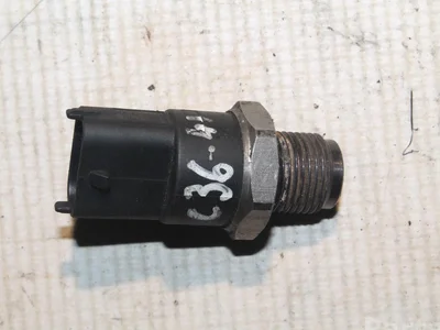 Volvo 0281002612 XC90 I 2004 Régulateur de pression de carburant / interrupteur - Image 1