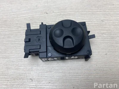 Peugeot 98125344XT 508 II 2019 Interruptor de ajuste del asiento - Imagen 1