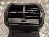 Audi 83A819203 Q3 (F3B) 2025 Luftdüse hinten