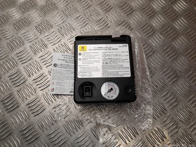 Toyota 2021091854585 Yaris Cross XP210 2022 COMPRESSEUR DE POMPE À AIR DE PNEU - Image 1