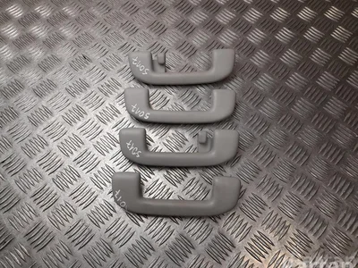 Toyota 74611-H7040, 74612-B7040 / 74611H7040, 74612B7040 RAV 4 V 2020 Poignée de toit complect - Image 1