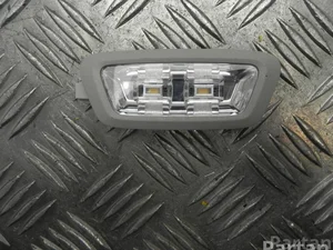 Mercedes-Benz A 000 906 43 01 / A0009064301 C-CLASS (W205) 2016 Lumière intérieure