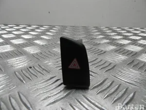 Audi 8R1 941 509 / 8R1941509 Q5 (8R) 2012 Éclairage d'urgence / interrupteur de danger