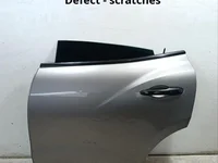 Maserati HP29051A, 670032894, 670033332, 06700333320 LEVANTE 2017 Drzwi z tyłu z lewej