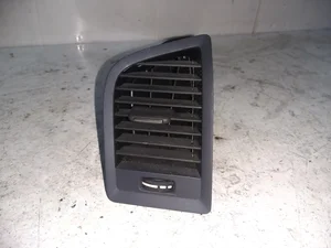 Volvo 1009820 XC60 2010 Intake air duct