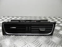 Audi 8T2 820 951 C / 8T2820951C A4 Avant (8K5, B8) 2010 Évent