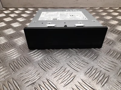 Volkswagen 5H0035820E Golf VIII Variant CG5 2021 Unité de contrôle du système de navigation - Image 1