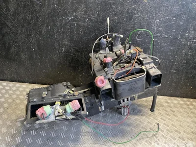 Mercedes-Benz A1268303044, A1268300384 S-CLASS (C126 Coupe) 1980 Corps de soufflante - Image 1