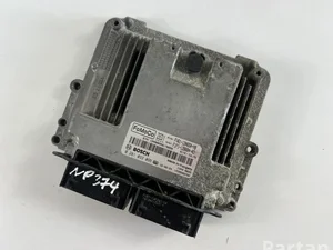 Ford FV61-12A650-YB; F1F1-12B684-AD; 0281033095 / FV6112A650YB, F1F112B684AD, 0281033095 TRANSIT CONNECT Box 2017 Unité de contrôle moteur