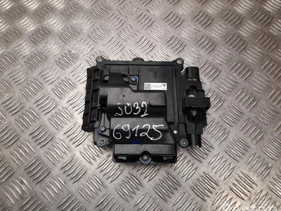 Tesla 1112379-00-G, 1131021-00-D / 111237900G, 113102100D MODEL S 2017 unité de contrôle - Image 1