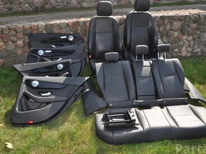 Mercedes-Benz HEATED ; BURMESTER / HEATED, BURMESTER C-CLASS (W205) 2018 Intérieur