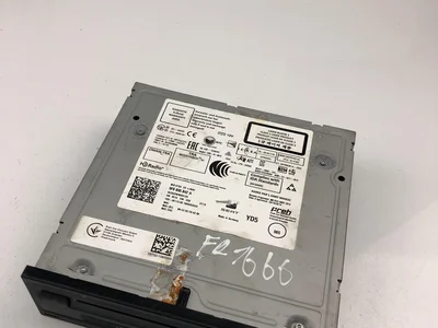 Seat 5F0035842A LEON (5F1) 2014 Radio / lecteur CD - Image 1