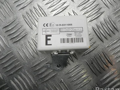 Toyota 89741-0D460 / 897410D460 YARIS (_P13_) 2020 Unité de commande pour porte Left Front - Image 1