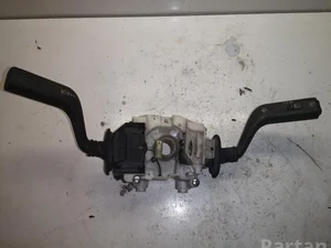 Volvo 30808928 V40 Estate (VW) 1999 Levier de colonne de direction