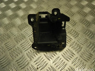 Ford AV11-17A881-AB / AV1117A881AB B-MAX (JK) 2018 Support pour pare-chocs - Image 1