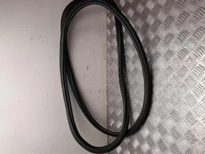 Audi 644 A3 sedan (8YS) 2021 Joint d'étanchéité de porte Left Front