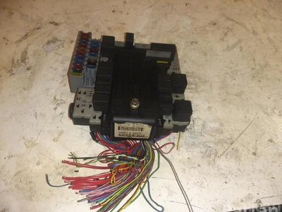 Volvo 8622520 V70 II (SW) 2001 Boîte à fusibles - Image 1