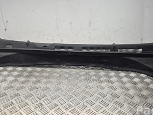 Hyundai 86150-J9900 / 86150J9900 KONA 2020 Moldura Plastico Derecho Limpia