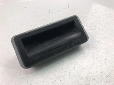 Audi 4G5827229 Q3 (8U) 2014 Poignée pour coffre à bagages - Image 1