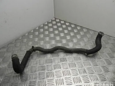 Tesla 103084 MODEL S 2015 Tuyau de radiateur - Image 1