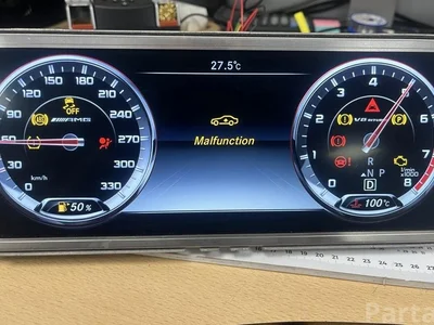 Mercedes-Benz A2229008410, A2229011304 S-CLASS (W222, V222, X222) 2016 Tableau de bord - Image 1