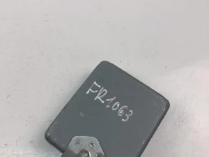 Toyota 86572-K0010 / 86572K0010 YARIS (_P13_) 2019 unidad de control