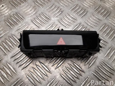 Audi 85E 925 301 AG / 85E925301AG Q5 GUB 2025 Éclairage d'urgence / interrupteur de danger - Image 1