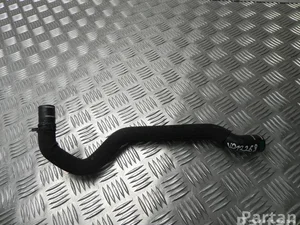 Mercedes-Benz A 274 420 31 38 / A2744203138 C-CLASS (W205) 2014 Tuyau de radiateur