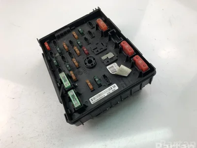 Volkswagen 3C0937125A PASSAT CC (357) 2011 Fuse Box - Image 1