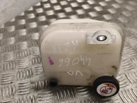 Gebrauchtes Original Toyota PRIUS PHV (_W52_) 2019 Waschwasserbehälter