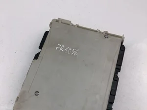 Toyota 82730-33Q31 / 8273033Q31 CAMRY Saloon (_V5_) 2019 Caja de fusibles