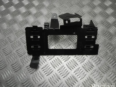 BMW 9135720 5 (E60) 2008 Support moteur - Image 1