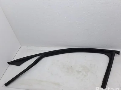 Mercedes-Benz C-CLASS (W205) 2015 Scellant De Porte En Verre - Image 1