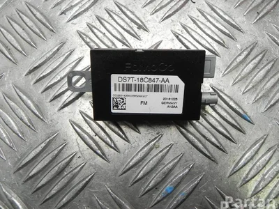 Ford DS7T-18C847-AA / DS7T18C847AA S-MAX 2016 Antenne - Image 1