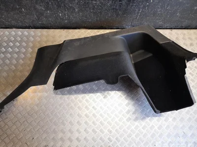 Tesla 1781396-00-A / 178139600A Model Y 2022 Rembourrage de coffre - Image 1