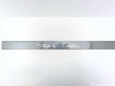 Maserati GRAN TURISMO 2011 plaque de seuil - panneau de seuil - Image 1