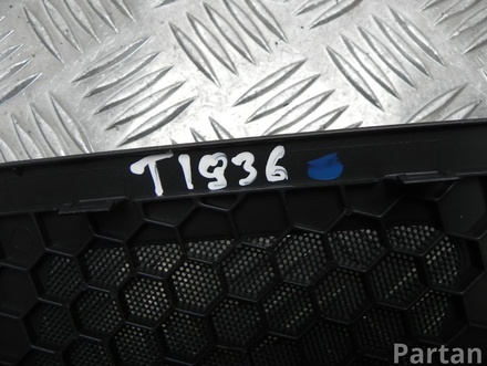 AUDI 8R1 857 210 B / 8R1857210B Q5 (8R) 2012 Loudspeaker grille