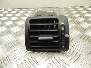 Mercedes-Benz A 163 830 01 54 / A1638300154 M-CLASS (W163) 2002 Évent