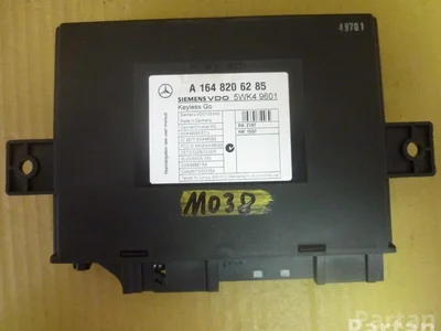 Mercedes-Benz A 164 820 62 85 / A1648206285 M-CLASS (W164) 2008 Unité de contrôle pour l'accès et l'autorisation de démarrage (kessy) - Image 1