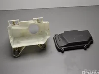 Mercedes-Benz A2055400124 ; A2055400182 / A2055400124, A2055400182 C-CLASS (W205) 2015 Розетка предохранителей