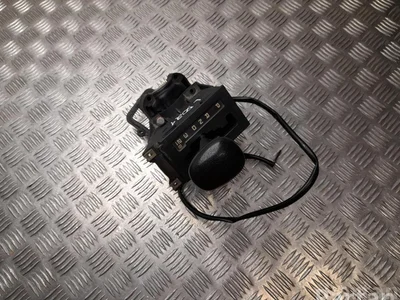 Mercedes-Benz 1262670447 S-CLASS (C126 Coupe) 1980 Levier de vitesse - Image 1