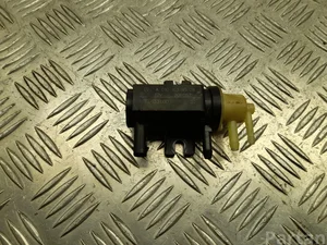 Mercedes-Benz A0101534528 GLE (C167) Coupé 2021 Valve magnétique