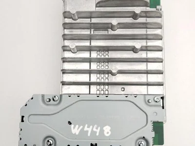 Jeep 68527730AE, P68527730AE Wagoneer/ Wagoneer L WS 2022 Amplificateur audio - Image 1