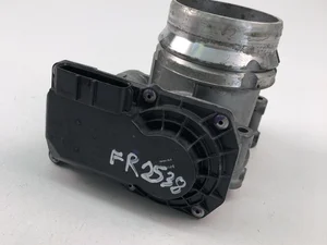 Volvo 31293736 V40 Hatchback 2014 Corps de papillon