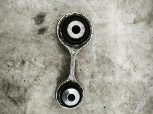 BMW 6775683 5 Touring (F11) 2012 Autres supports (suspension)