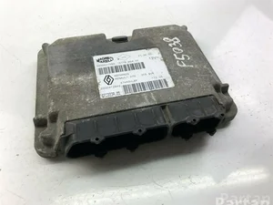 Renault 8200511489; 8200412942 / 8200511489, 8200412942 MASTER II Box (FD) 2004 Unités de contrôle