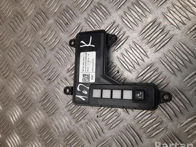 Hyundai 863C3-BF010 / 863C3BF010 Kona II 2024 Commutateur multiple - Image 1