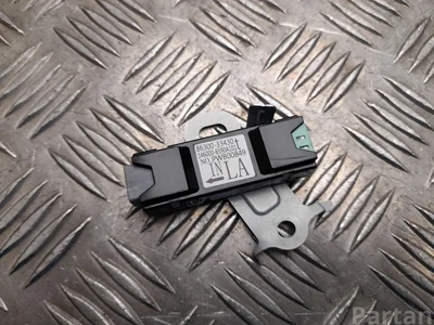 Lexus 86300-33430 / 8630033430 ES VII XZ10 2024 Amplificateur d'antenne - Image 1